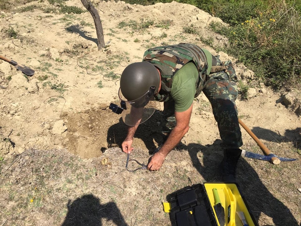 Xhenierët eleminojnë shtimjen e topit, ishte rrezik prej vitit ’97