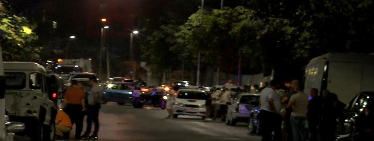 Tronditet Tirana, ekzekutohet në makinë ish polici (Emri)