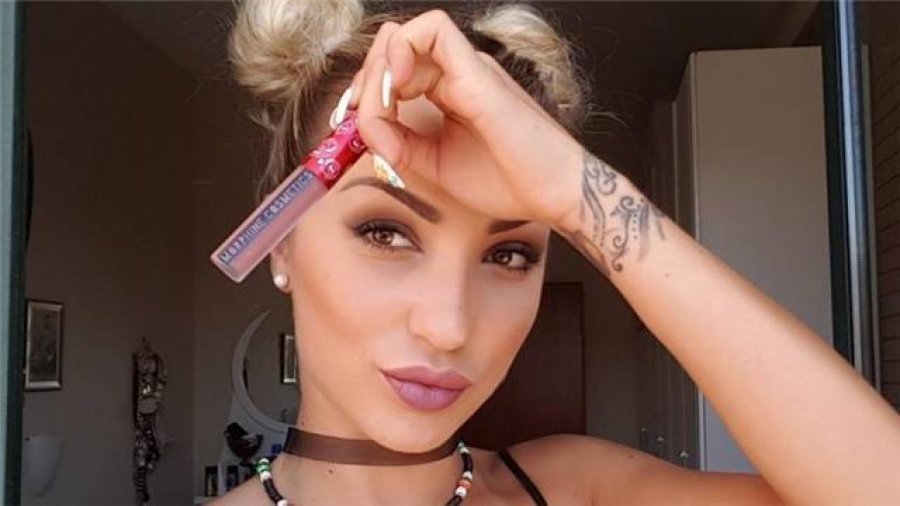 Sherri në Ksamil, gazetarja tregon si u qëllua aktori me tytë pistolete