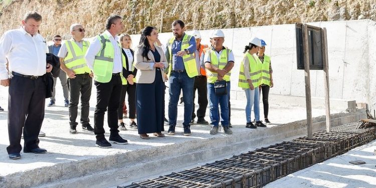 Drejt fundit një investim tjetër i rëndësishëm në jug, kryhen 70% e punimeve në Bypassin e Tepelenës