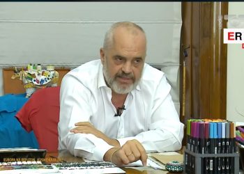 Rama: Nuk shkojmë në zgjedhje se s’bie dakord Macron me Merkelin