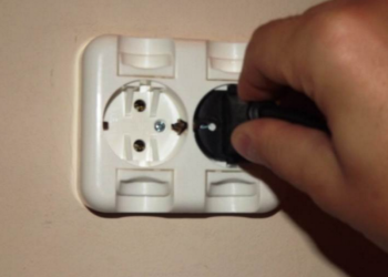 Gruaja që humbi jetën nga korrenti në Sarandë, një e moshuar nga Memaliaj (Emri)