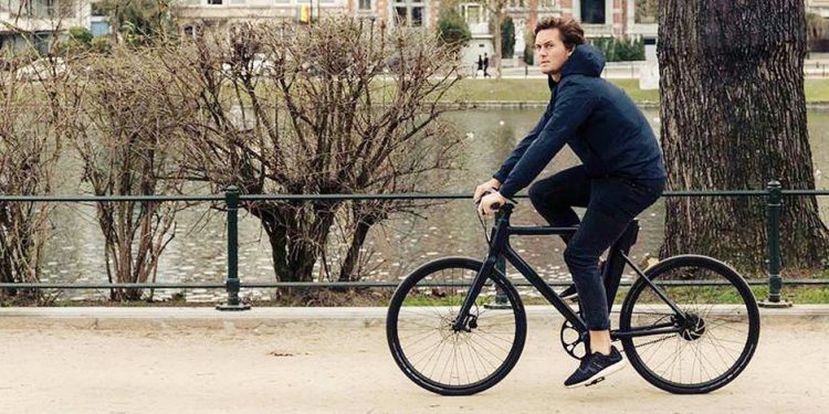 Edi Rama i gjen biçikletën e vjedhur, historia bëhet virale