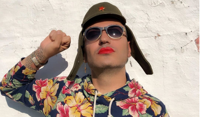 Provokon biznesmeni nga Tepelena, thotë se edhe tek partizanët kishte gay (FOTO)