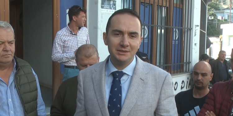 Ervin Salianji mbledh PD Gjirokastër: Jemi gati për dy palë zgjedhje