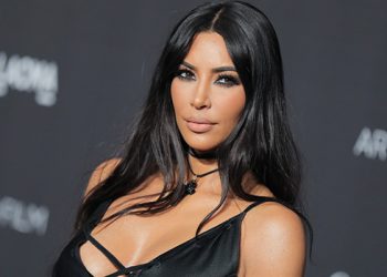 Kim Kardashian feston ditëlindjen e 39-të