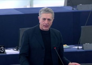 SYRIZA: Vetoja e Macron minon stabilitetin e Ballkanit