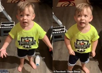 Nëna ”harroi” ta puthte, reagimi qesharak i dyvjeçarit (FOTO)