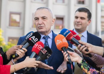 Meta: Zëdhënësi im është shantazhuar nga një ambasadë e huaj