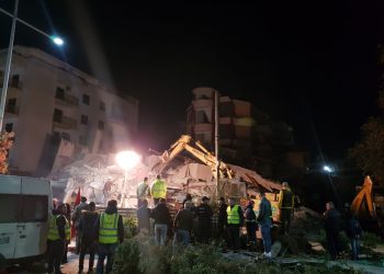 Rëndohet bilanci, 20 jetë të humbura nga tërmeti