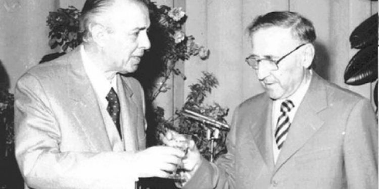 Ja e vërteta e luftës mes Enver Hoxhës dhe Mehmet Shehut