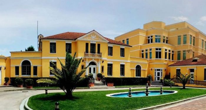 SHBA sjell ekspertin për fatkeqësitë natyrore në Shqipëri: Ndihmë për vlerësimin e dëmeve