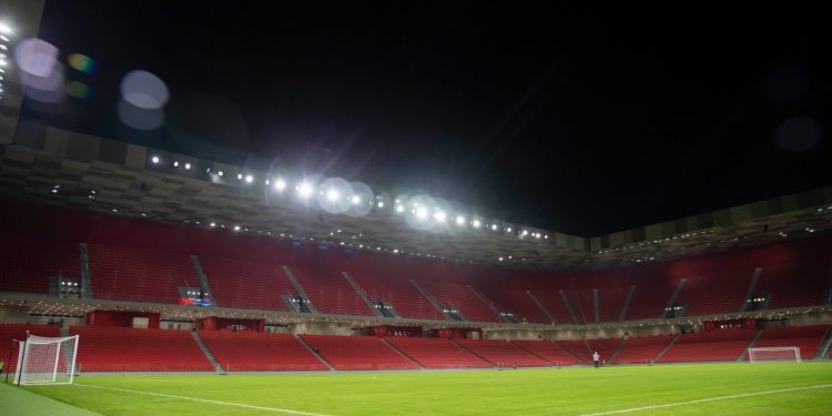 FSHF: Stadiumi do mbaj emrin “Air Albania” për 5 vite, tribunat do mbajnë ermat e legjendave