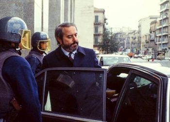 “Amaneti” i Xhovani Falcones për mafian shqiptare, këshilla e prokurorit që u ekzekutua se goditi të ‘paprekshmit’