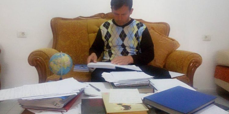 “Në datat 25-27 nëntor do të bjerë tërmet i fuqishëm në Shqipëri”, ja kush është fieraku që bën parashikimet e frikshme