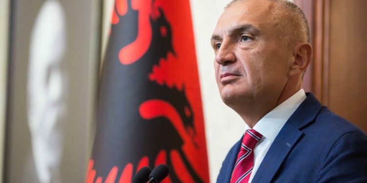 Thellohet përplasja për Gjykatën Kushtetuese, Meta kallëzon penalisht Ardian Dvoranin