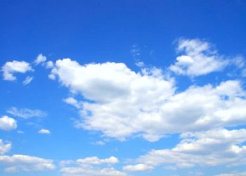 Diell në pjesën më të madhe të vendit, por në disa zona priten rrebeshe