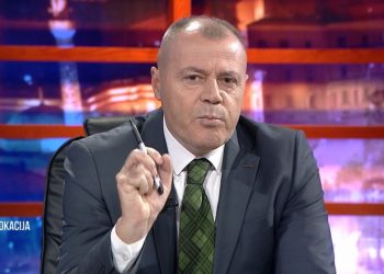 Për idiotët që më quajnë tradhtar e serbofil, dhe që kanë serbizuar shqipen