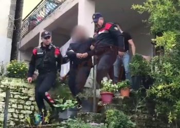 VIDEO/ Operacion masiv në Gjirokastër, 11 të ndaluar, 4 në kërkim (Detajet)