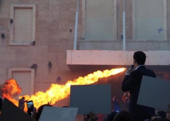 PD: Nëse deri në mars nuk mbahen zgjedhjet e parakohshme, Shqipërinë do e ndezim flakë