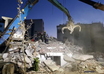 Tërmeti, s’ka mësim as nesër nëpër shkolla (FOTO)