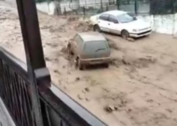 Greqia shpall gjendjen e emergjencës nga përmbytjet (Video)