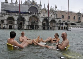 Përmbytje të pazakonta, shihni çfarë ndodh në Venecia (VIDEO)