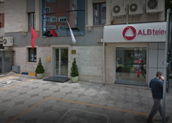 Dorëhiqet drejtori i AKEP, e zëvendëson i besuari i Ramës