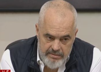 Rama: Do të ndërtojmë lagjet e reja në zonat që shkatërroi tërmeti