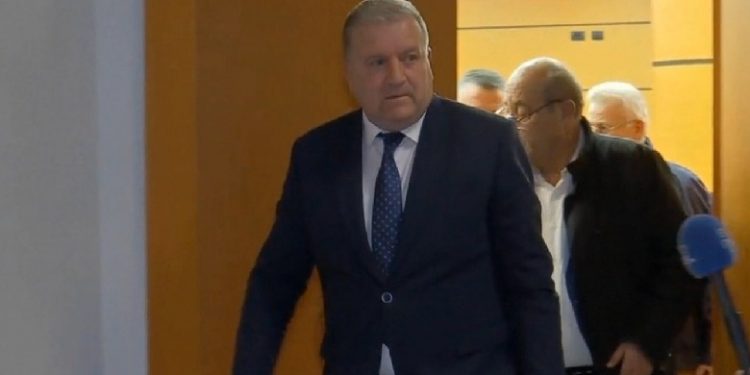 Kalon vettingun drejtori i Policisë Kriminale