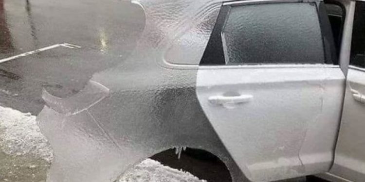 FOTO që tregojnë se sa i egër mund të jetë dimri