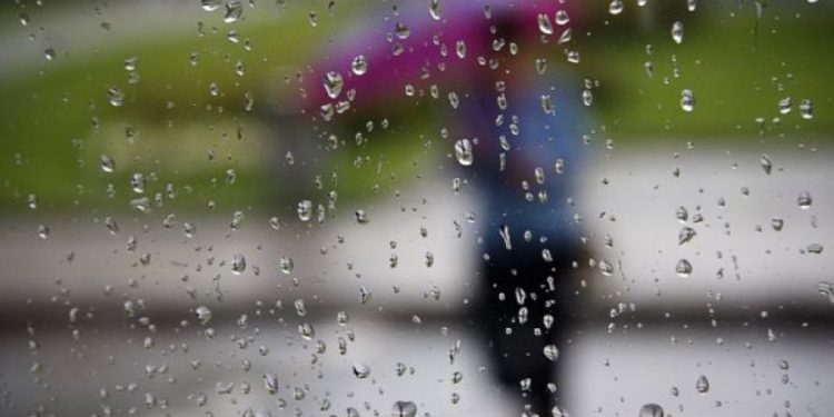 Reshje intensive shiu në të gjithë vendin