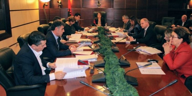 Nesër nisin punën gjykatat e posaçme për korrupsionin dhe krimin e organizuar