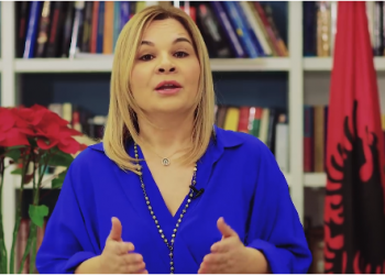 Monika Kryemadhi mesazh për Vitin e Ri: Qeveria mbron oligarkët (VIDEO)