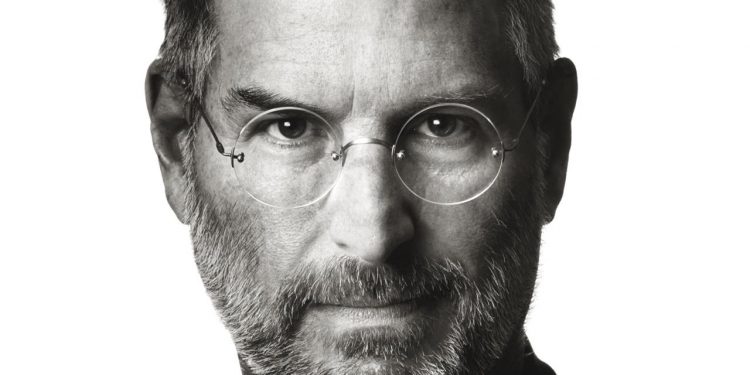 Ana e errët e Steve Jobs-it: Sekretet e rrëfyera, prej vajzës së madhe të gjeniut të “Apple”