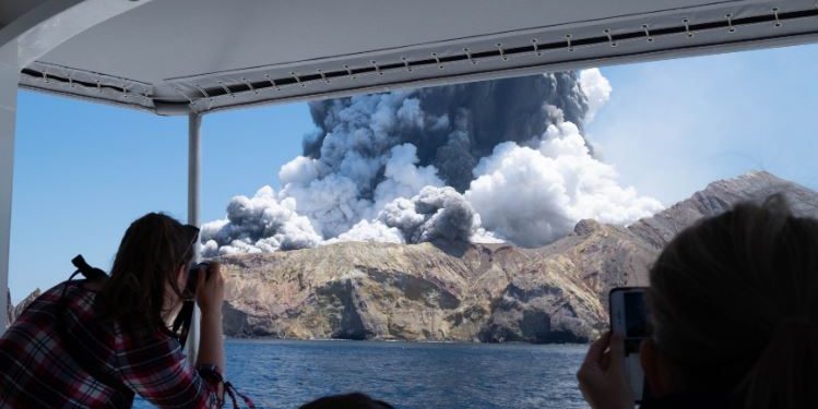 Shpërthimi i vullkanit, dy prej trupave nuk do gjenden kurrë