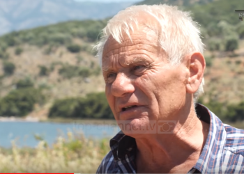 Sarandë, Ziso Kristopulli i kërkon armë shefit të komisariatit: Më kërcënuan pas intervistës në Top Story (VIDEO)