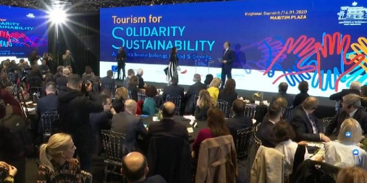 ‘Shqipëria është një leksion i turizmit!’, Rama: T’ua tregojmë fqinjëve!