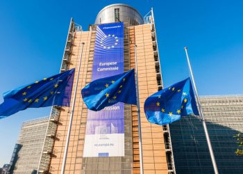 Komisioni Evropian thirrje qeverisë shqiptare: Ndryshoni ligjin që cënon median online