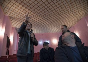 Debate të ashpra në Memaliaj/ Banorët e Kalivaçit presin me revoltë projektin e HEC-it: Po talleni me ne