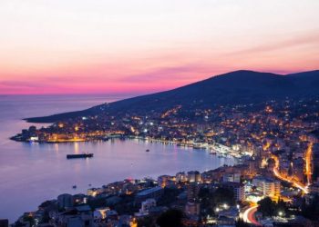 Saranda: 10 foto që do ju bëjnë të vizitoni qytetin tani!