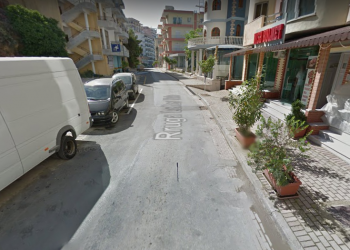 Gjest i turpshëm në Sarandë, sulmohet turisti kinez: “Koronavirus, ptu të q*fsha…”(VIDEO)