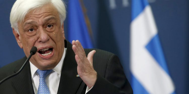 ‘Kushtet’ për negociatat me BE/ Greqia kërkon varret e ushtarëve në jug të Shqipërisë