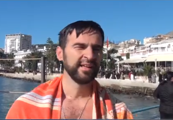 Dita e Ujit të bekuar në Sarandë, Telemak Papas kap kryqin e hedhur në det