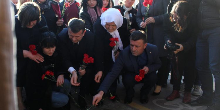 4 të vrarë para Kryeministrisë, përkujtohet 21 Janari, ende nuk ka drejtësi (FOTO)