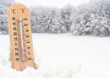 Moti i keq, shikoni sa gradë nën zero shënoi termometri në secilin qytet të Shqipërisë
