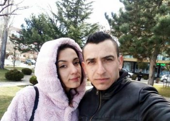 Del autopsia, ja si u helmua nusja një javë pas martesa teksa ra për gjumë me burrin