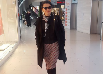 Unë me pallto 100 dollarë, e deputetja me pallto 4 mijë euro