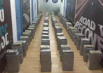 Dalin pamjet, 1.2 ton kokainë e kapur në Greqi. ‘Kapo’ i grupit dyshohet një shtetas shqiptar (FOTO)