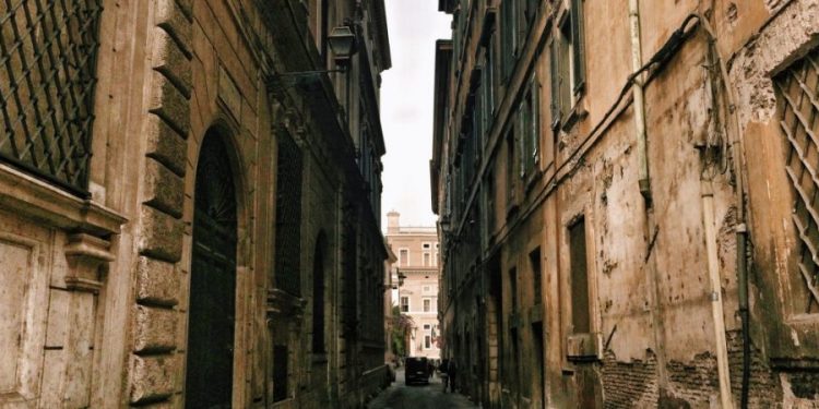 Tё integrohesh me atё… tё s’ёmёs